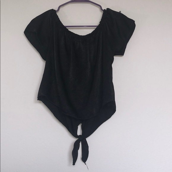 Floral embroidered blouse - Picture 3 of 3